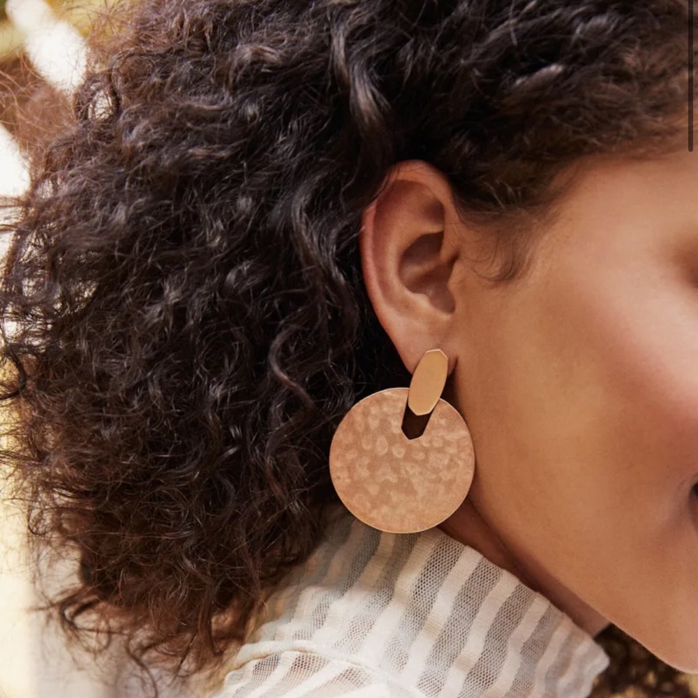 Kendra Scott Statement Earring
